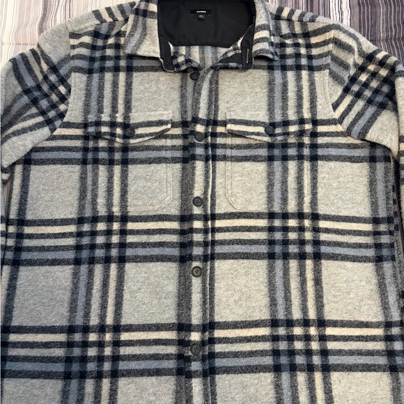 Express Men's Black and Gray Plaid Shirt Jacket - Picture 2 of 9